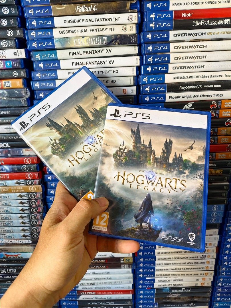 USED PS5 GAME: HOGWARTS LEGACY / PLUG AND PLAY (Category: PlayStation) located in Manila. Submitted by mikkolosg20176 (Listing ID 1432606004, Image 1). Description: PRICE RANGE: 1600 LOCATION: MCG PURPLE GAMING TAGUIG BAGUMBAYAN TAGUIG SHIPPING OR PICKUP, GCASH OR COD.