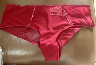 (Category: ) located in . Submitted by cosmicfox-2a78af (Listing ID 1432690917, Image 1). Description: .
