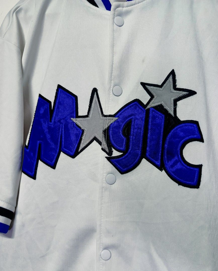 Vingtage Nba Warm Up Jersey Orlando Magic (Category: Tshirts & Polo Shirts ) located in Cavite. Submitted by cavitethriftitems (Listing ID 1432643671, Image 2). Description: needwash only.