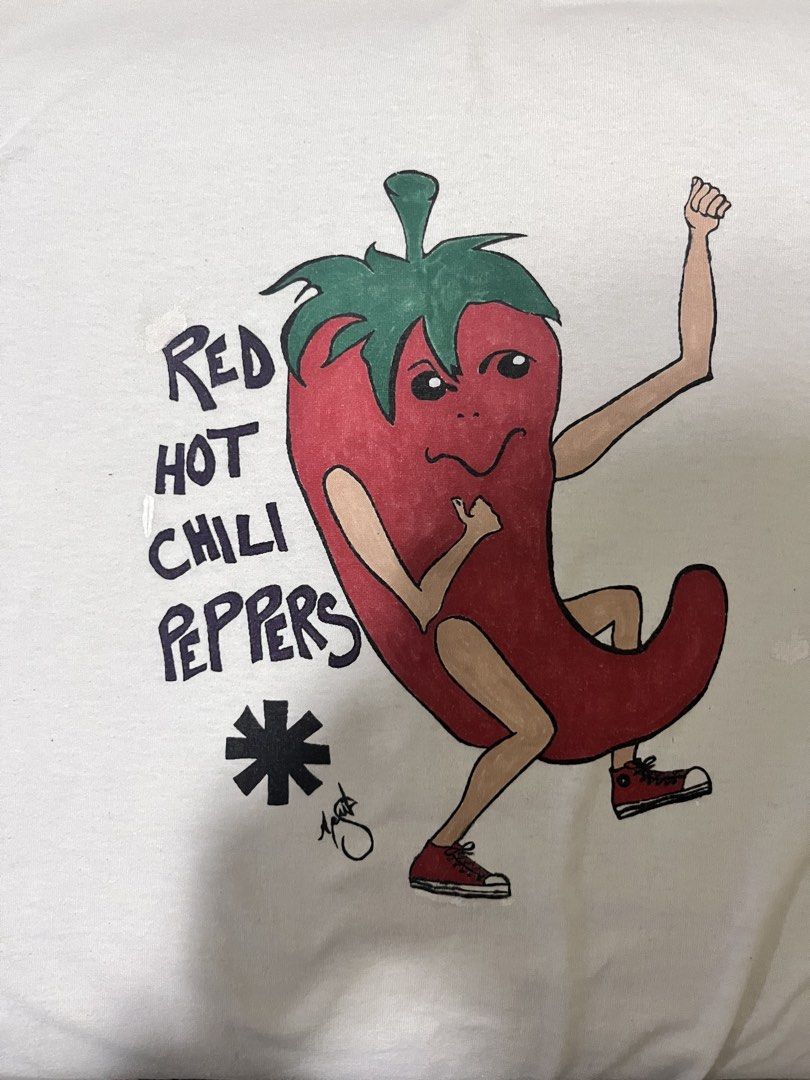 1992 delta tag Vintage Red Hot Chili Peppers (Category: Tshirts & Polo Shirts ) located in Catmon. Submitted by cj_jin08 (Listing ID 1432718607, Image 3). Description: - Vintage Red Hot Chili Peppers t-shirt - Features iconic chili pepper graphic - Classic crew neck - Color: White - Size: Large - Made in the USA.
