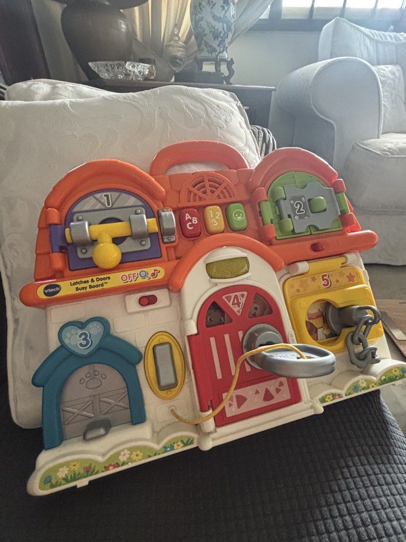 VTech Latches & Doors Busy Board, Babies & Kids, Infant Playtime on ...