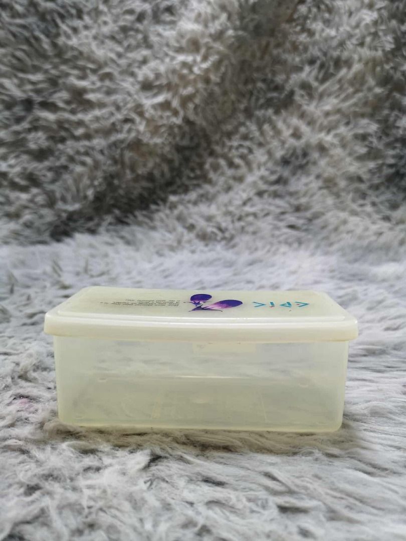 White Lid Rectangular Food Container (Category: Storage Boxes & Baskets) located in Santa Cruz. Submitted by jmy_surplus.2 (Listing ID 1432615699, Image 2). Description: Size ; L - 6 W - 13 H - 5 Color ; White Type ; Food Container Brand ; No brand Material ; Plastic Style ; Plastic Rectangular Food Container LG 53 JMY 1 Batch #199.