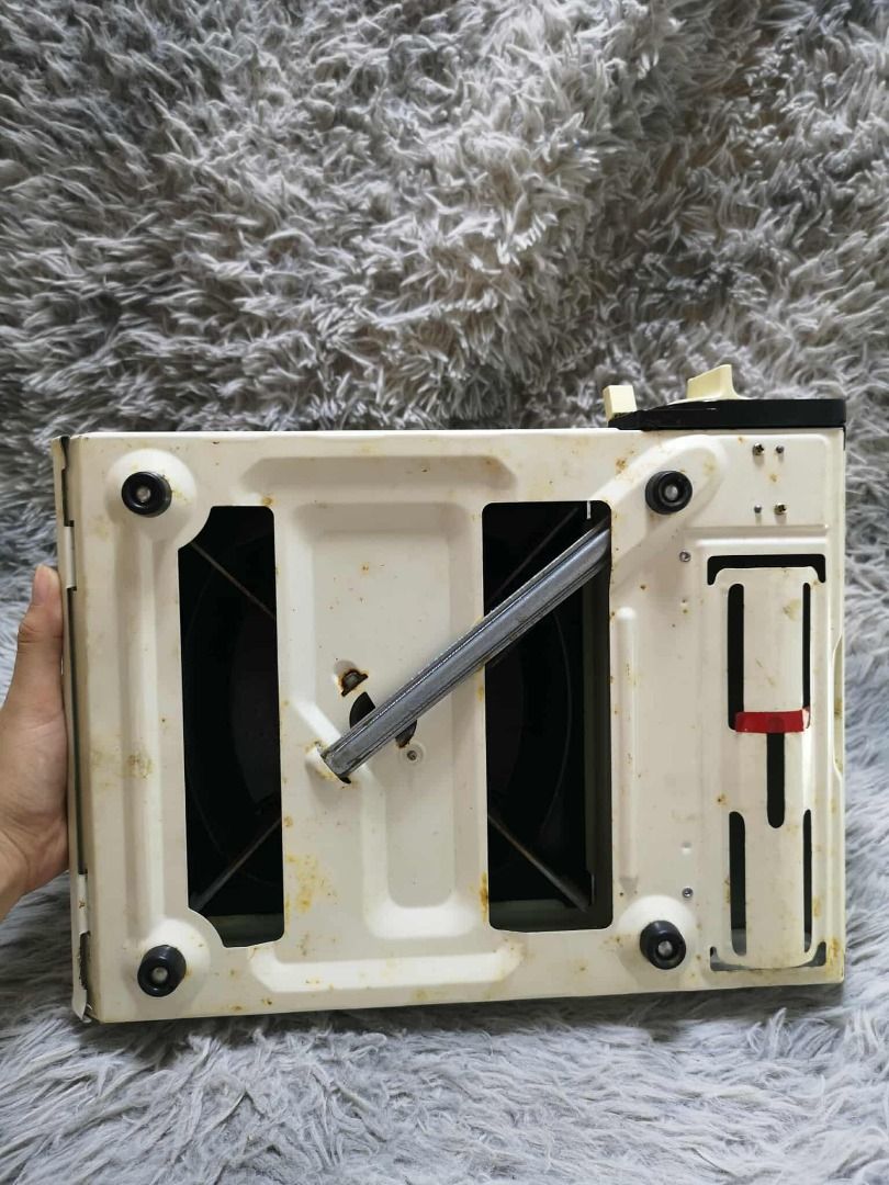 White Portable Butane Gas Stove (Category: Cookers) located in Santa Cruz. Submitted by jmy_surplus.2 (Listing ID 1432617758, Image 3). Description: Size ; L - 8 W - 36 H - 28 Color ; White Type ; Portable Stove Brand ; No Brand Material ; Stainless Steel Style ; Portable Butane Gas Stove JMA JMY 1 Batch #199.
