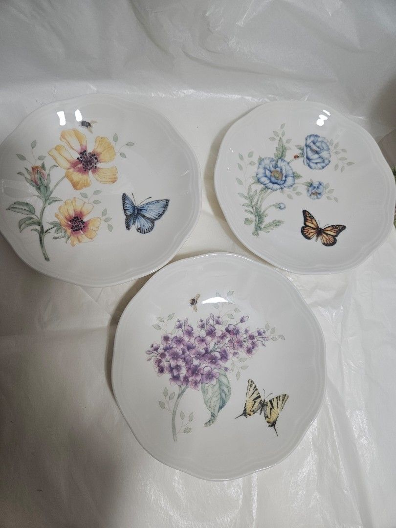 6-pc set lenox plate (Category: Dinnerware & Cutlery) located in Manila. Submitted by tampipi (Listing ID 1432995720, Image 2). Description: brand new from US.