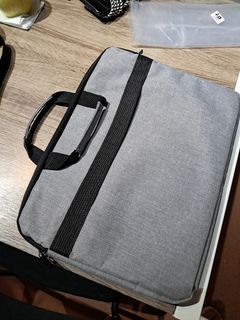 Gray laptop bag, fits 15.6-inch, 15-inch, 14-inch, and 13-inch notebooks