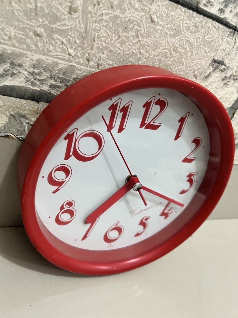 Affordable Mini Wall Clock 18 cm 😍👌🏻 (Category: Clocks) located in Malolos. Submitted by afford.japan (Listing ID 1432952900, Image 3). Description: Affordable Mini Wall Clock 18 cm 😍👌🏻.