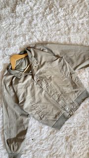 (Category: ) located in . Submitted by fizzstoremy_ (Listing ID 1432921893, Image 1). Description: .