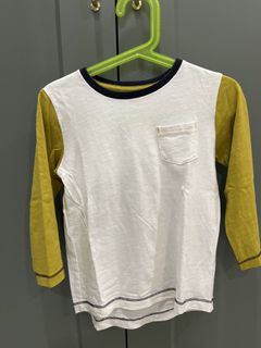 (Category: ) located in . Submitted by sanypreloved (Listing ID 1432882110, Image 1). Description: .
