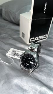 (Category: ) located in . Submitted by zeinab117 (Listing ID 1432580844, Image 1). Description: .
