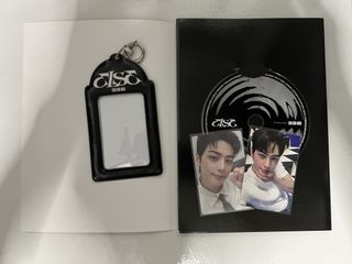 (Category: ) located in . Submitted by jisooxbunnykim (Listing ID 1432875045, Image 1). Description: .