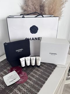 (Category: ) located in . Submitted by tsd_closet (Listing ID 1432804951, Image 1). Description: .