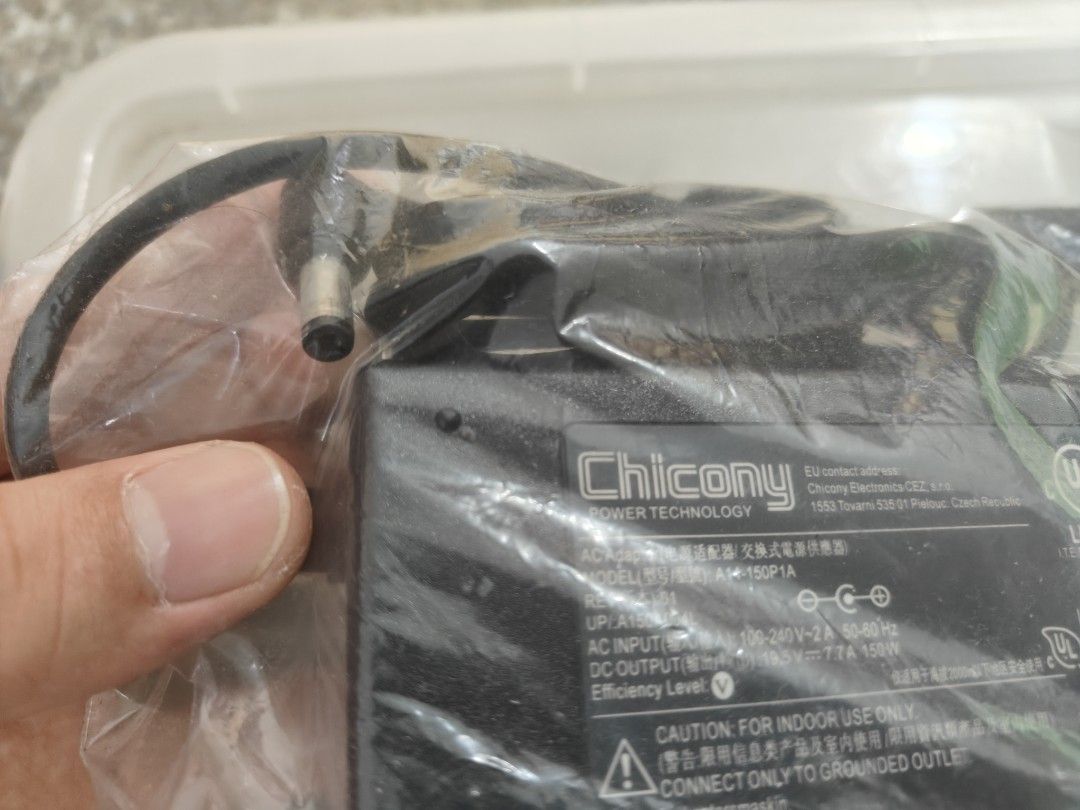 Chicony 150A Power Adapter514178137331476481