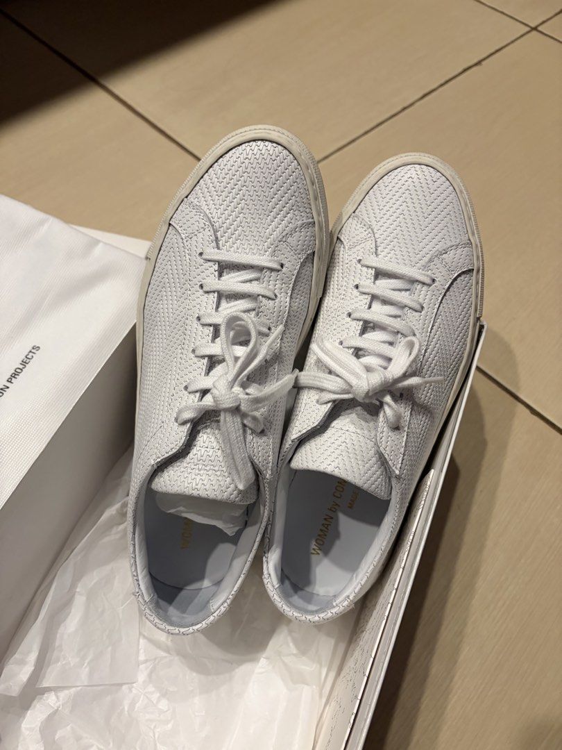 Common Projects Woman White Sneakers (Category: Sneakers) located in Taguig. Submitted by bubbabee (Listing ID 1432876885, Image 2). Description: - White Common Projects sneakers - Size 37 - Includes original box and dust bag - Original price was 32k pesos - Excellent condition.