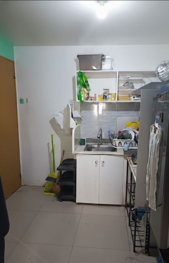 30sq m Condo for Sale (Category: Apartments & Condos) located in Paranaque City. Submitted by kmbajado (Listing ID 1432965747, Image 3). Description: 30 sq meter 2bedroom 4th floor beside PATTS aeronautical school beside waltermart sucat near to church, school, markets, malls, airport etc. can make rental business for students Direct to owner 🙂.
