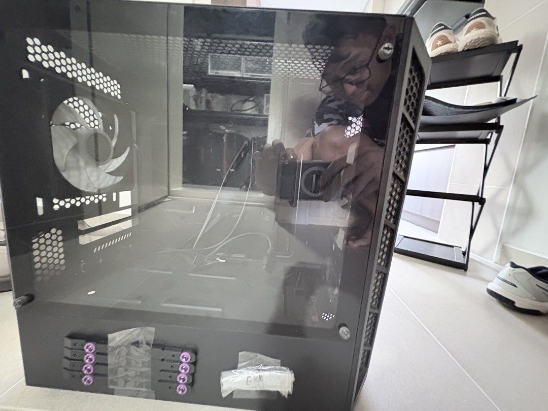 Cooler Master Computer Case (Category: Computer Parts) located in Singapore. Submitted by froggoooleee (Listing ID 1432868280, Image 1). Description: - Sleek black design - Tempered glass side panel - Pre-installed fans for cooling - Ready for your build!.