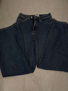 (Category: ) located in . Submitted by cviiee (Listing ID 1432919304, Image 1). Description: .