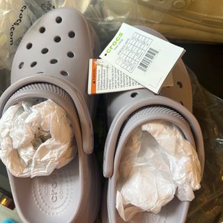(Category: ) located in . Submitted by teddybearyyyy (Listing ID 1432892522, Image 1). Description: .
