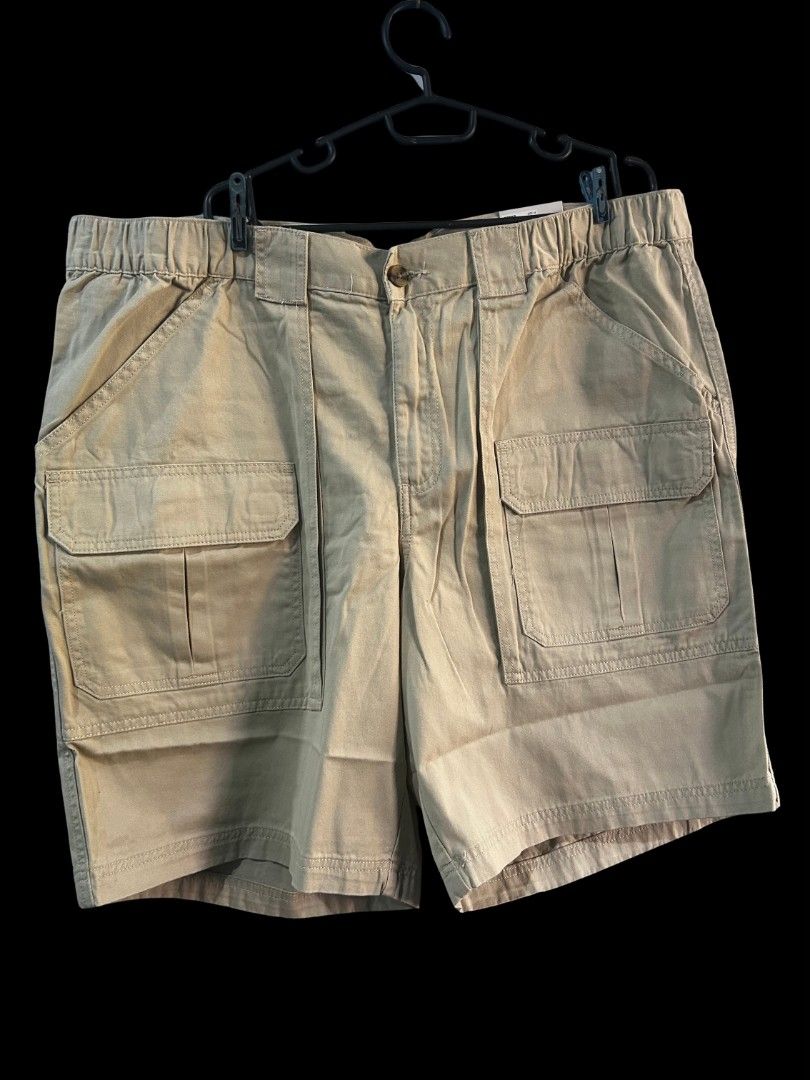 Croft and Barrow Cargo Shorts Size 44 (Category: Shorts) located in Cavite. Submitted by jp477 (Listing ID 1432865066, Image 1). Description: Croft and Barrow The Side Elastic Cargo Shorts Size 44 Brand New in Original Packing 100% cotton $36.00 in tag available 3 pcs.