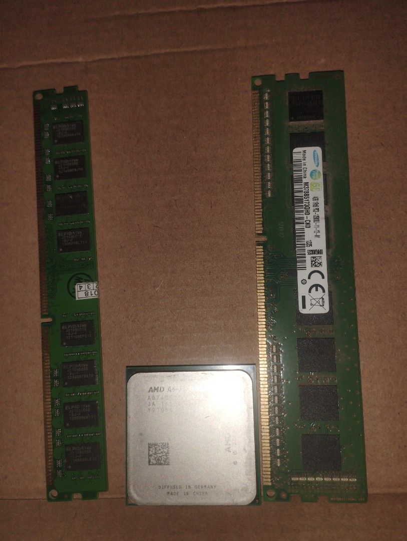 DDR3 4GB RAM and AMD A6-7400 (Category: Desktops) located in Davao. Submitted by akeldamaruu (Listing ID 1432962732, Image 2). Description: SET (SOLD AS IS) - samsung ddr3 4gb - kingston ddr3 4gb -AMD A6-7400 SERIES can do delivery: JNT, LBC (ur fee) payment method:gcash, maya (payment first before shipping) if meet up at davao city area gmall bajada .