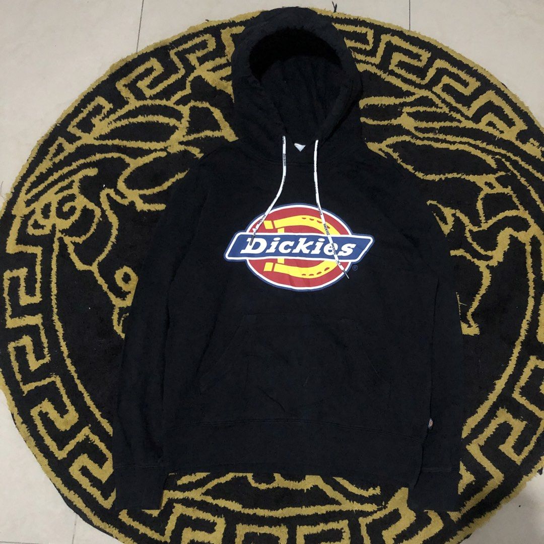 Dickies Hoodie - Black - Size L (Category: Hoodies) located in Quezon City. Submitted by yeahsource222 (Listing ID 1432978849, Image 1). Description: - Dickies black hoodie - Size: Large - Features: Dickies logo, drawstring hood, kangaroo pocket - Material: 100% cotton - Made in China.
