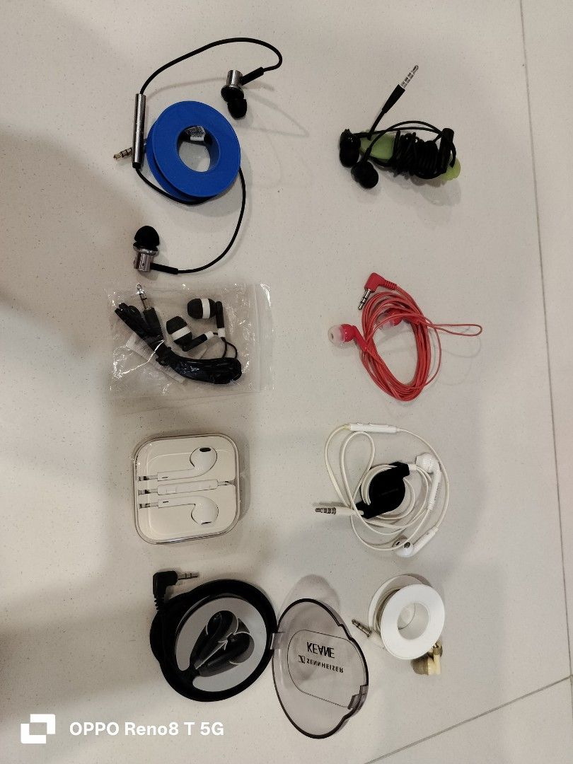 Ear piece434122270788833280