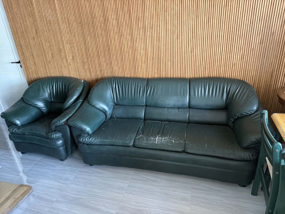 FREE COUCHES !! 1 long one, and 2 small (Category: Chairs) located in Manila. Submitted by kazuha97 (Listing ID 1432797910, Image 2). Description: buyer will either pick up or book it themselves .