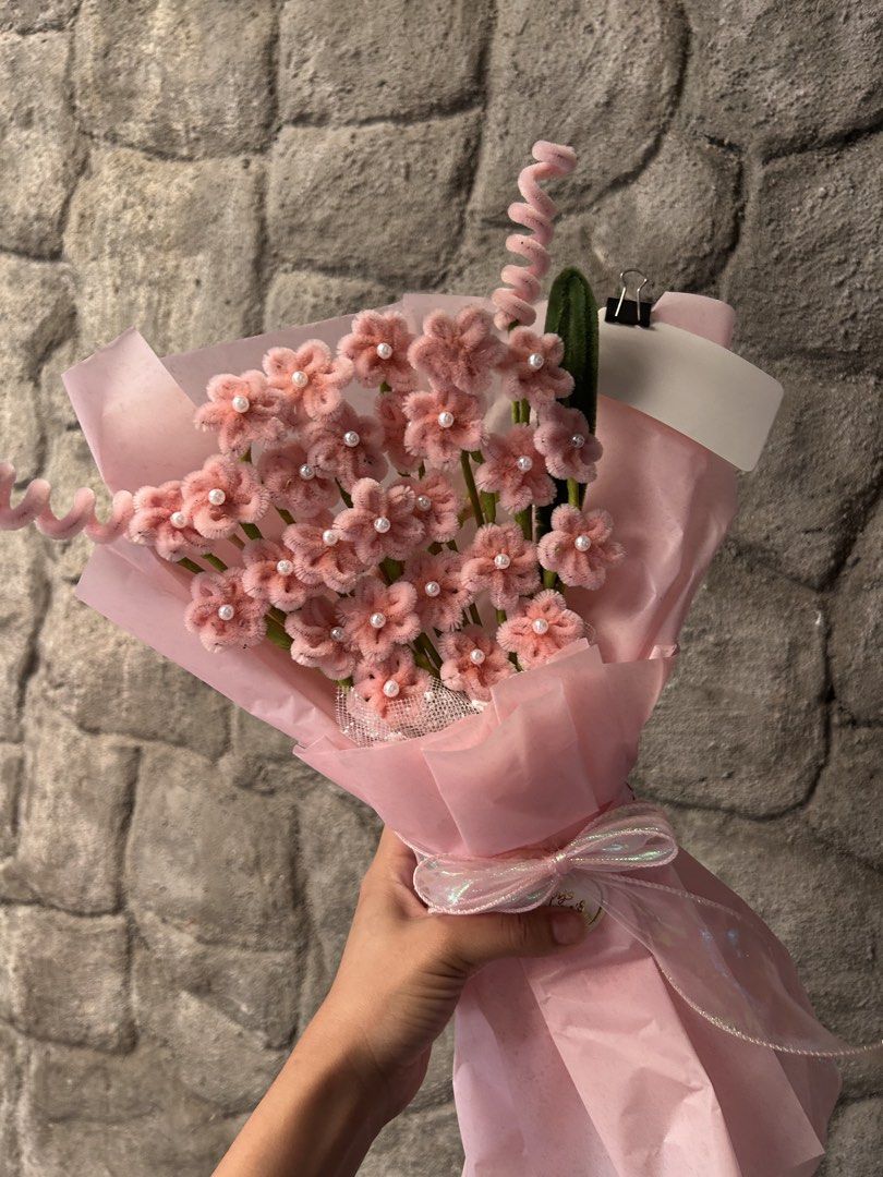 Fuzzy Bouquet Take all (Category: Flowers & Bouquets) located in Quezon City. Submitted by babystuff_etc (Listing ID 1432854834, Image 2). Description: Selling all this for 1k, take all. Na ghost ng buyer huhu. Need funds. .