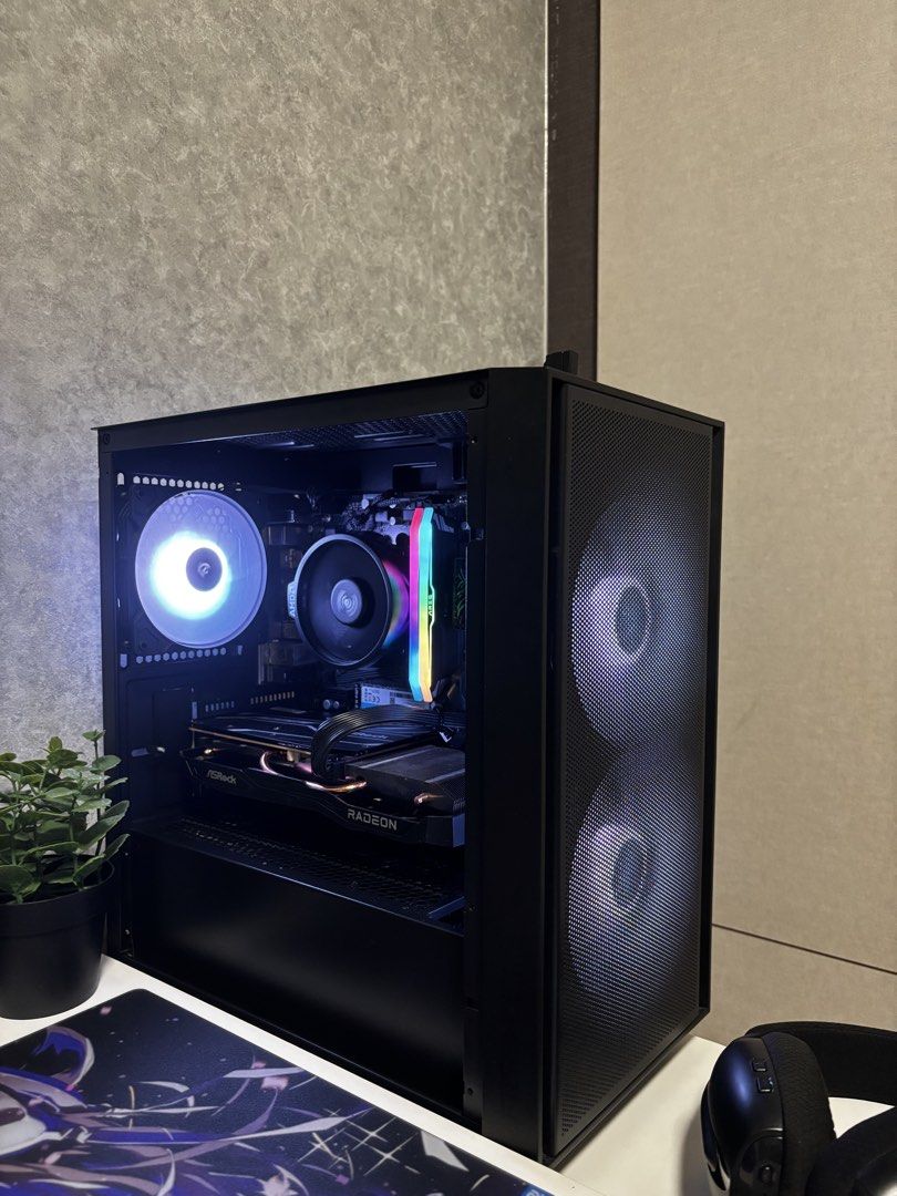 Gaming PC - Ryzen 5 5600, RX 6600, 32GB RAM