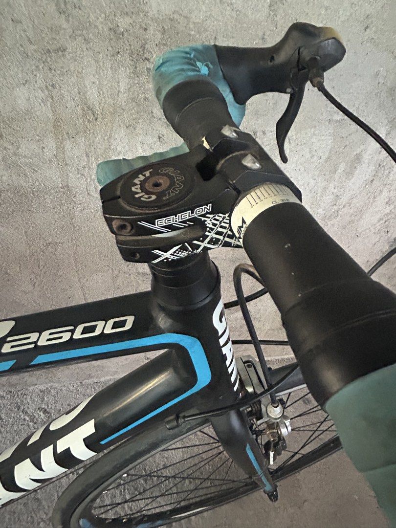 Giant OCR 2600 Road Bike (Category: Bicycles) located in Victoria. Submitted by pisangpaulotoys (Listing ID 1432881227, Image 3). Description: - Giant OCR 2600 road bike - Black and blue frame - Medium frame size - Drop handlebars with blue tape - Shimano Tourney components - Giant saddle - Chao Yang tires brand new ang spoke - Ready to ride!.