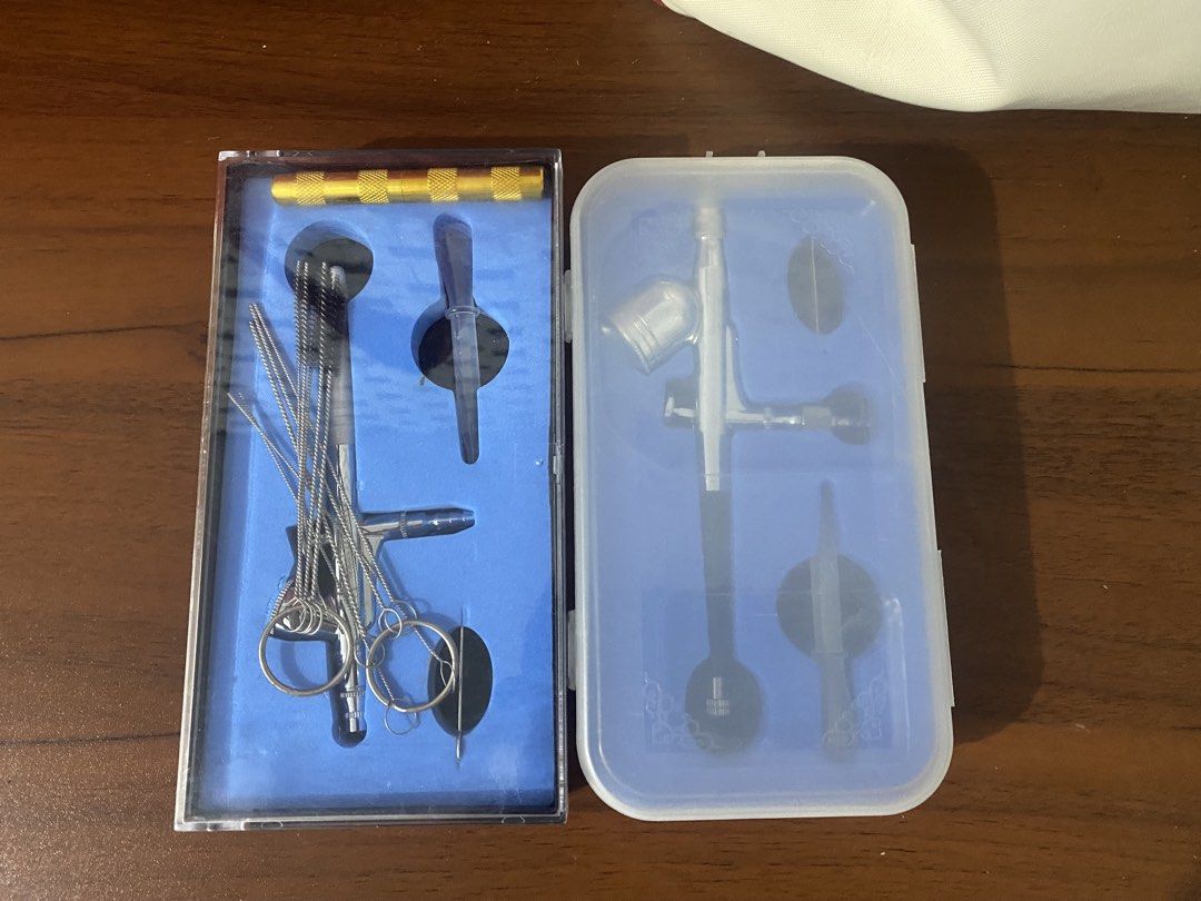 GLADKING, NASEDAL AIRBRUSH (Category: Makeup) located in Santa Rosa. Submitted by jiminloi (Listing ID 1403756385, Image 3). Description: AIRBRUSH FOR SALE!!! -Nasedal -Gladking -10/10 condition -2 na yung baril niya ₱3,000 LOCATION: BIÑAN LAGUNA LALAMOVE + SF .