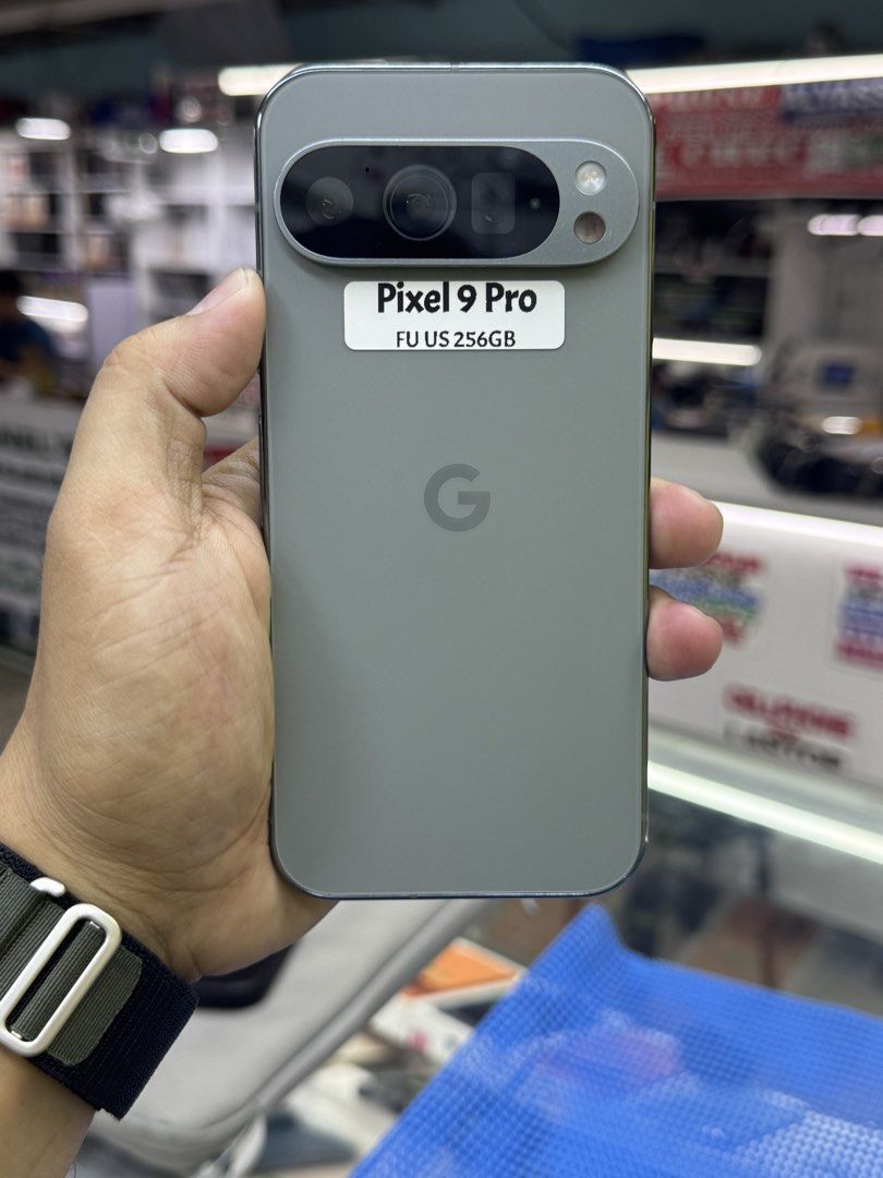 Google Pixel 9 Pro 256GB Openline US Variant 99%smooth No issues (Category: Google Pixel) located in San Juan City. Submitted by saabangadgetshop (Listing ID 1432864093, Image 3). Description: Onhand | Pre-owned Google Pixel 9 Pro 5G 256GB OPENLINE US VARIANT Battery Health 95% NO HIDDEN ISSUES NO HISTORY OF REPAIR 99%Smooth TEST TO SAWA RESET ALL YOU WANT TEST ALL YOU WANT NOT REFURBISHED AUTHENTIC PHONE ALL WORKING (FREE 3UTOOLS) iPhones iPads 