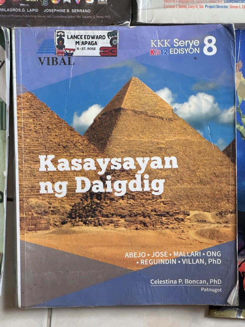 Grade 8 Books (Category: Textbooks) located in Valenzuela. Submitted by mga_abubot (Listing ID 1432831371, Image 3). Description: Minimal to no writings Has highlights for take all only - 3,500.