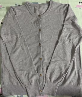 (Category: ) located in . Submitted by evermorethrift (Listing ID 1432924103, Image 1). Description: .