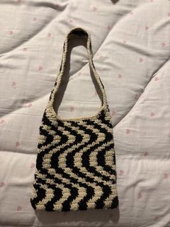 (Category: ) located in . Submitted by heyteatea (Listing ID 1432889271, Image 1). Description: .