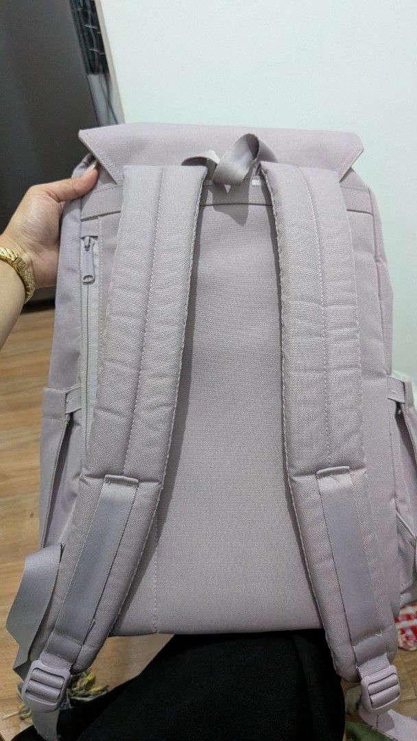 Herschel Retreat Backpack Ash Rose Us 23L (Category: Backpacks) located in Taguig. Submitted by xllmpne (Listing ID 1432942079, Image 2). Description: Selling my Herschel Retreat Backpack for ₱4,000 (negotiable). Used only for travel. Needs cleaning and has peeling on the strap leather (see photos). Still in good condition. With original receipt and lifetime warranty card. RFS: Switching to a duffle bag for future travels. 📍BGC, Taguig (shipping