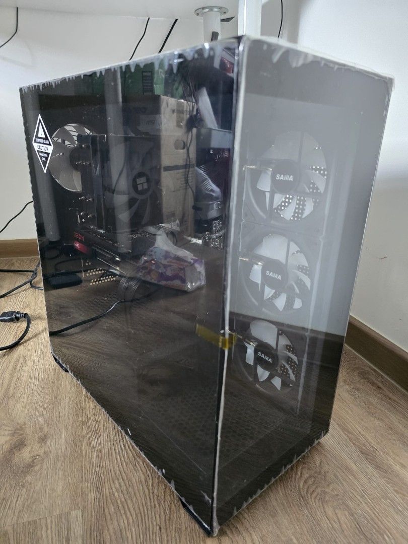 High-performance custom build PC Ryzen 7700 + RX 7800xt436885249202606083