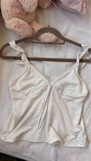 (Category: ) located in . Submitted by clearmyclosetzz (Listing ID 1432949636, Image 1). Description: .