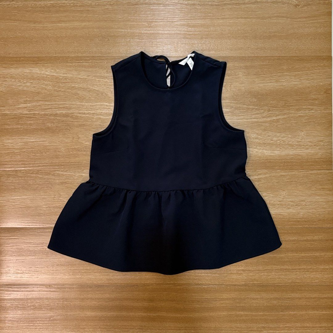 H&M PEPLUM TOP (Category: Blouses) located in Baguio. Submitted by alwaysdeclutter1ng (Listing ID 1432908355, Image 1). Description: Used Once.