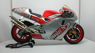 (Kategori: ) berada di . Dikirim oleh sjmdiecast (ID iklan 1432956128, Gambar 1). Deskripsi: .
