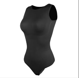 (Category: ) located in . Submitted by closetfi (Listing ID 1432870247, Image 1). Description: .