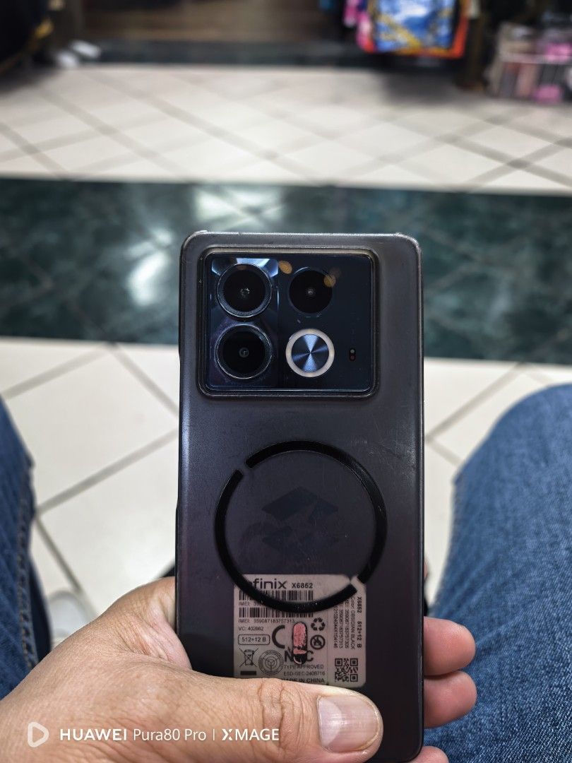 Infinix Note 40 5G (Category: Android Others) located in Manila. Submitted by christopher_2010 (Listing ID 1432912423, Image 2). Description: Honest Issue minimal dents and lalo sa top po.