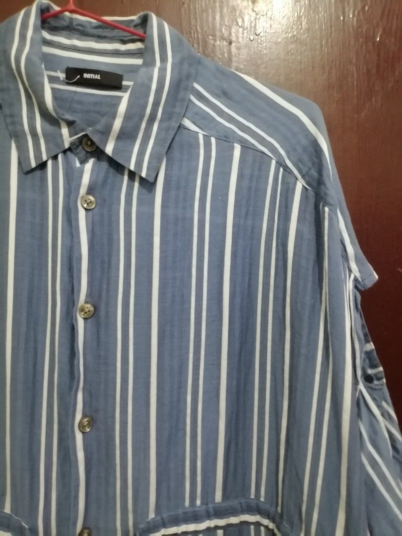 Initial (Category: Formal Shirts) located in Manila. Submitted by alden_apparel (Listing ID 1432949965, Image 3). Description: Unisex, oversized. 85 % cotton 15 % silk. .