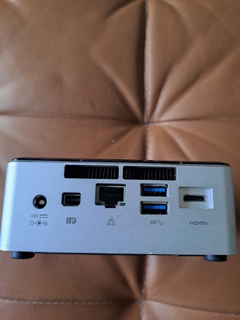 Intel NUC Kit NUC5i7RYH - Core i7436886066367703047