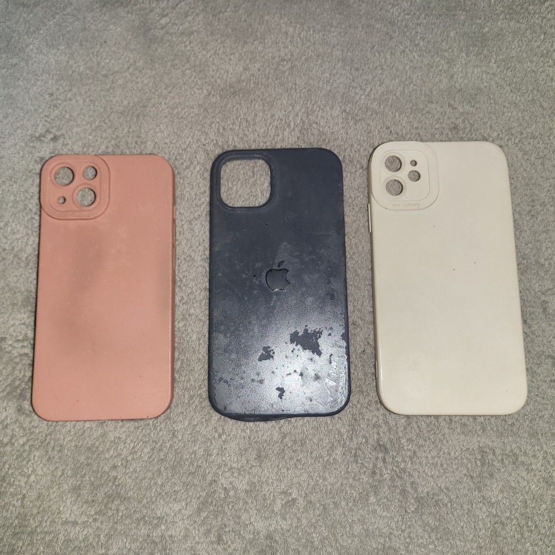 iPhone 13 Cases Bundle (Category: Cases & Sleeves) located in Mandaluyong City. Submitted by theosystem (Listing ID 1432945138, Image 2). Description: - iPhone 13 cases bundle - Includes three cases: pink, black, and white - Great for protection and style variety.