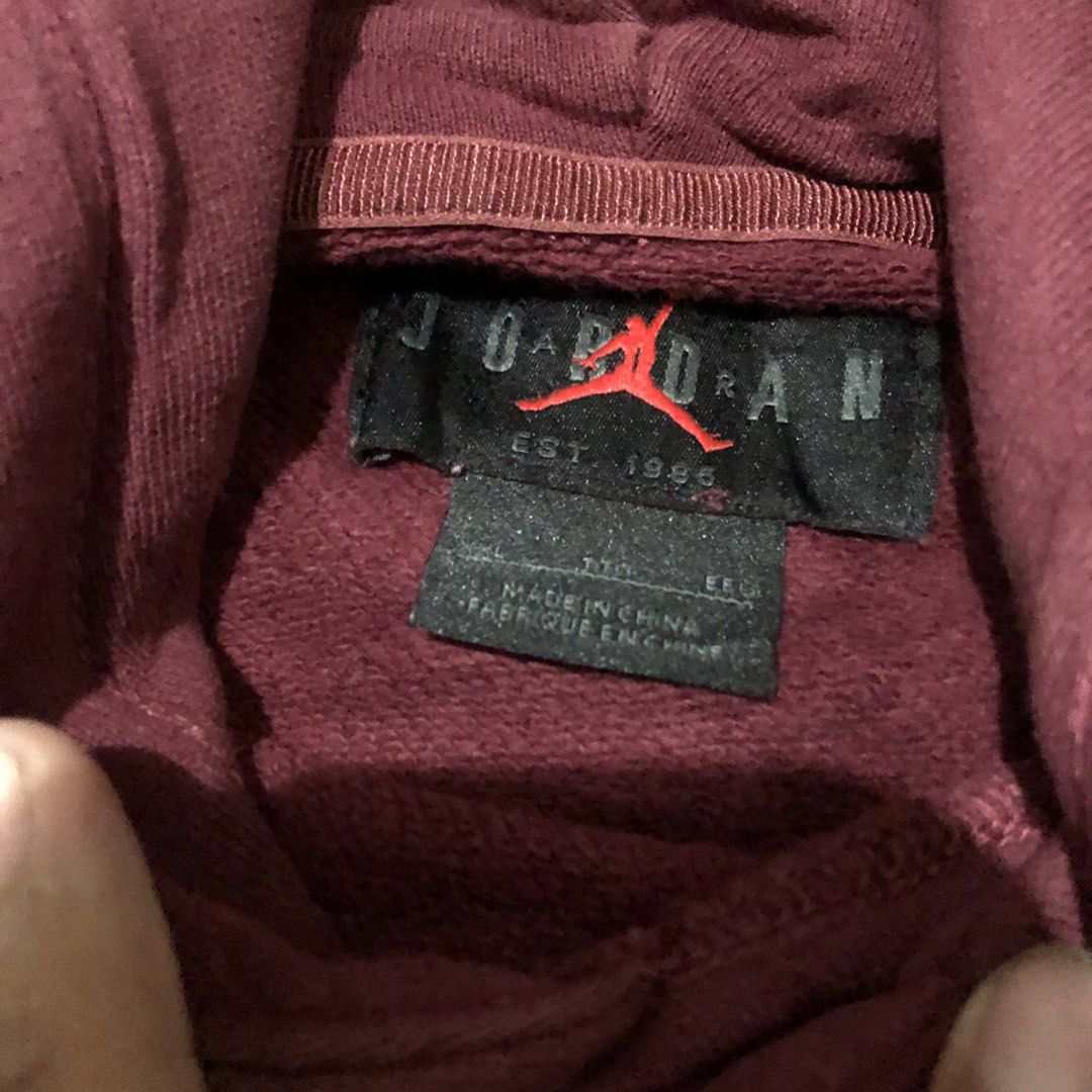 Jordan Flight Hoodie 2XL (Category: Hoodies) located in Quezon City. Submitted by yeahsource222 (Listing ID 1432979262, Image 3). Description: - Maroon Jordan Flight hoodie - Size: 2XL - Features: Jumpman logo, front pocket, hood with drawstrings - Made in China - Year: 1986.