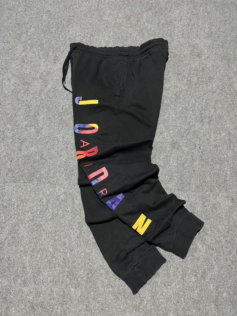 Jordan script pants (Category: Joggers) located in Manila. Submitted by ketchidrip.ph (Listing ID 1432955478, Image 1). Description: Jordan Good Condition Size: XL on tag Dimes: 34x38x41 CR: 9/10 issue repair pinhole sa hem (last pic) 650 + sf.