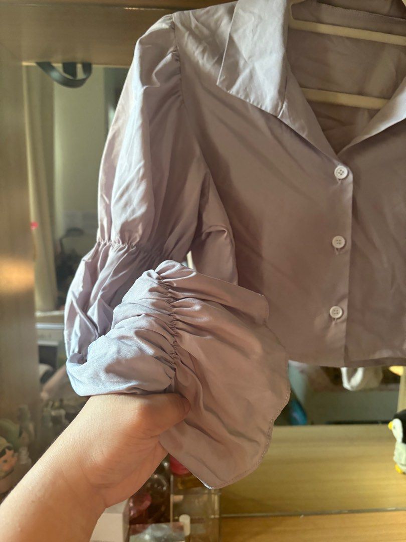 Lavender/Gray Gathered Long Sleeve Buttondown (Category: Blouses) located in Cebu City. Submitted by addtocarteu (Listing ID 1432892624, Image 3). Description: 🪁 vvv dainty & pretty top 🪁 best fits small to medium frames 🪁 rfs: decluttering 📍Cebu City.