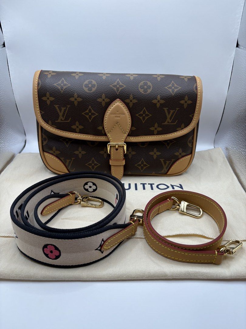 Louis Vuitton LV Diane Bag (Category: Luxury Bags & Wallets) located in Manila. Submitted by summercookie (Listing ID 1417795428, Image 1). Description: Used 2x Microchipped Complete inclusions.