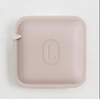 (Category: ) located in . Submitted by lizza_closet (Listing ID 1432944017, Image 1). Description: .