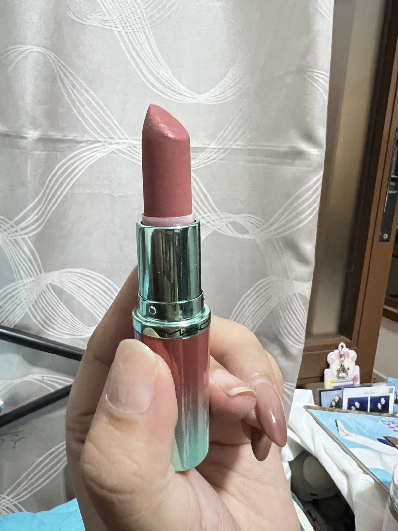 MAC Velvet Teddy Lipstick—limited edition packaging (Category: Makeup) located in Manila. Submitted by kiersten2792 (Listing ID 1432925525, Image 3). Description: - MAC Velvet Teddy lipstick - Gradient pink and green case, a holiday version packaging from November 2025 - Matte finish and Made in Canada -Swatched once—hindi talaga bagay sa akin yung shade! Sanitized already but will sanitize again before shipping out Negotiable! .
